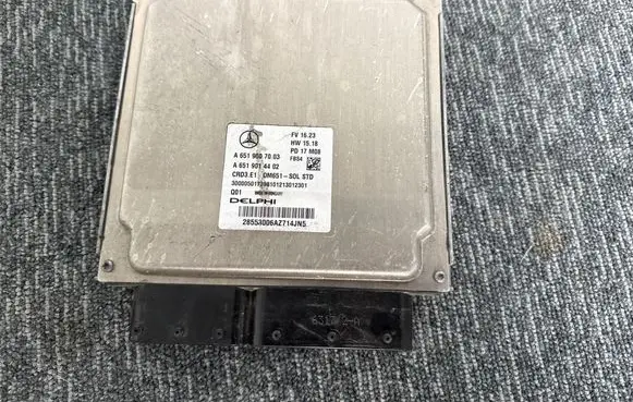 Mercedes-Benz CLA C117 X117 W117 Engine control unit/module ECU A6519007003 A6519014402 353006AZZ