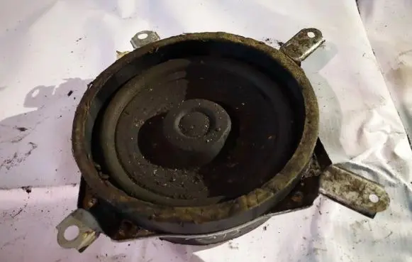 Lexus IS 220D-250-350 Front door speaker