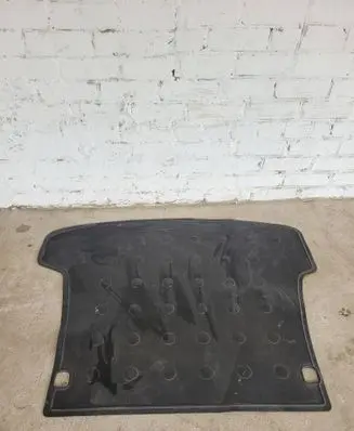 Trunk/boot mat liner