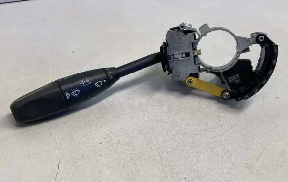Mercedes-Benz E W211 Wiper control stalk 0005452210 01411100
