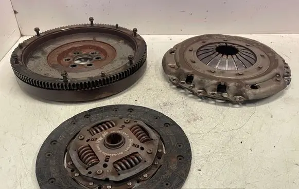 Volkswagen Golf VI Clutch set kit 03L141032A