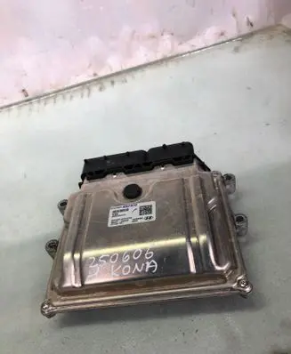 Hyundai Kona II Gearbox control unit/module 954412bhc0