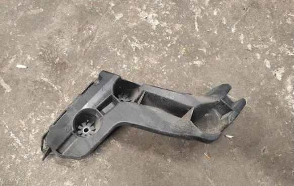 Audi A6 S6 C8 4K Rear bumper mounting bracket 4K5807393 21067