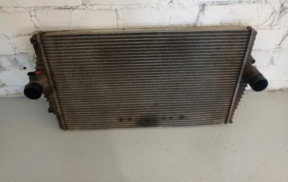 Volvo V70 Intercooler radiator 0261230106 30748809 30622083