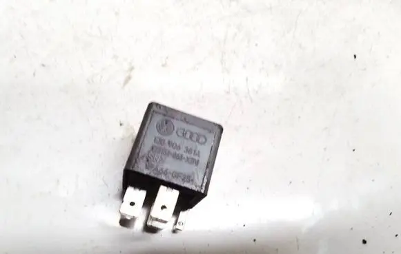 Volkswagen Golf IV Other relay 1J0906381A V23134-B63-X396