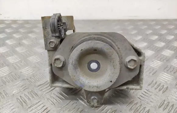 Opel Vivaro Gearbox mount 8200219372