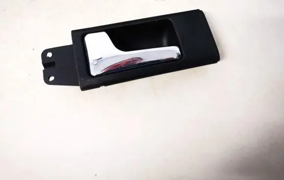 Audi A6 S6 C4 4A Front door interior handle 4a0837019b