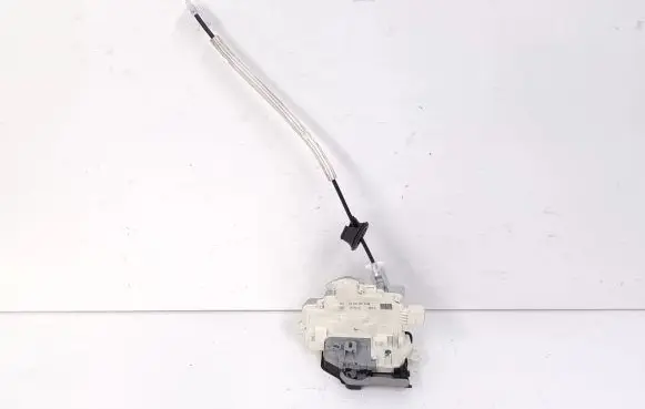 Porsche Cayenne (92A) Front door lock 8J1837016B