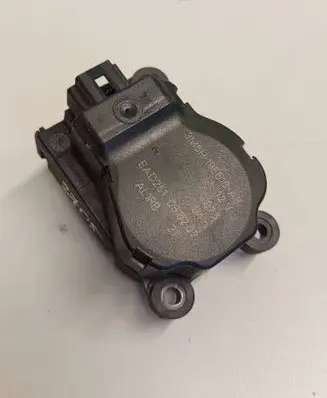 Ford S-MAX Air flap motor/actuator 3M5H19E616AB 6G9T19E624 F011500028