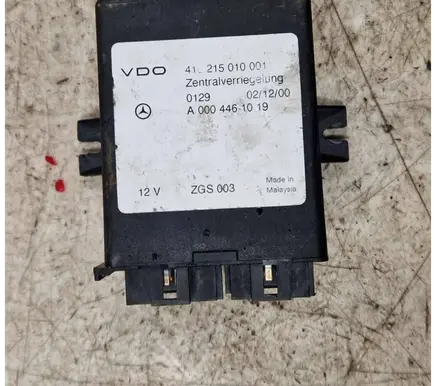 Mercedes-Benz Vito Viano W638 Door central lock control unit/module A0004461019 410215010001 0129