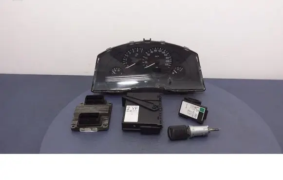 Opel Meriva A Engine control unit/module ECU 12214830