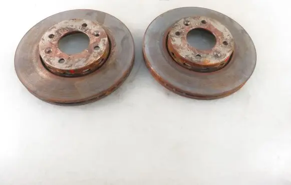 KIA Carens II Front brake disc 