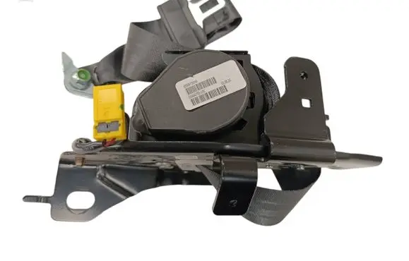 Subaru Outback (BT) Rear seatbelt