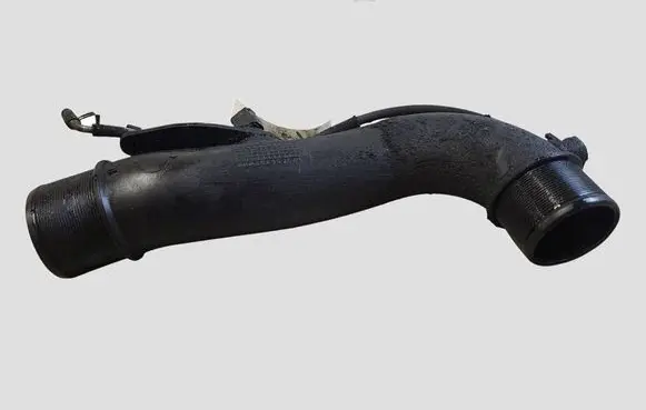 Toyota Avensis T250 Intercooler hose/pipe 173620R011