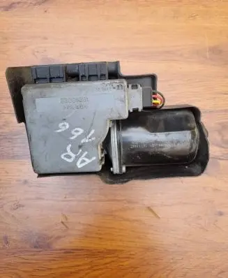 Alfa Romeo 166 Wiper motor 23001131 23001001