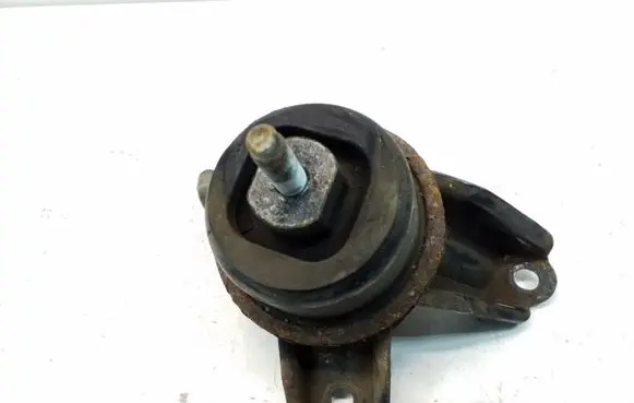 KIA Sportage Engine mount bracket