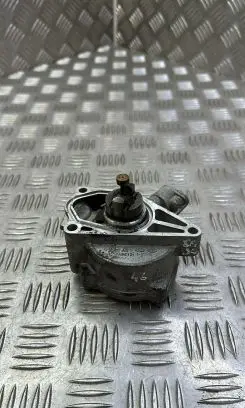 KIA Soul Vacuum pump 288102A600
