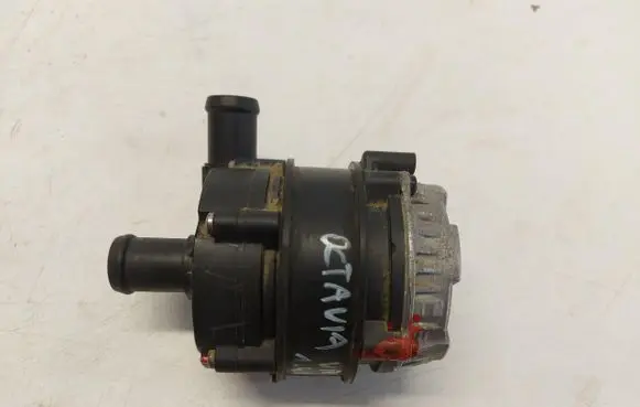 Skoda Octavia Mk4 Water pump 04L965567B-JLK01