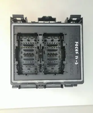 Ford Focus Fuse box set JX6T14D068AD