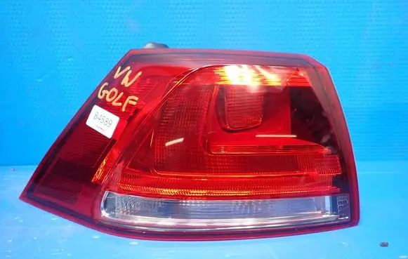 Volkswagen Golf VII Rear/tail lights 5G0945095F 90017905 ML900179057223