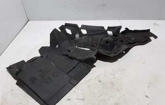 Audi A6 S6 C8 4K Sound insulation of firewall 4K9863813