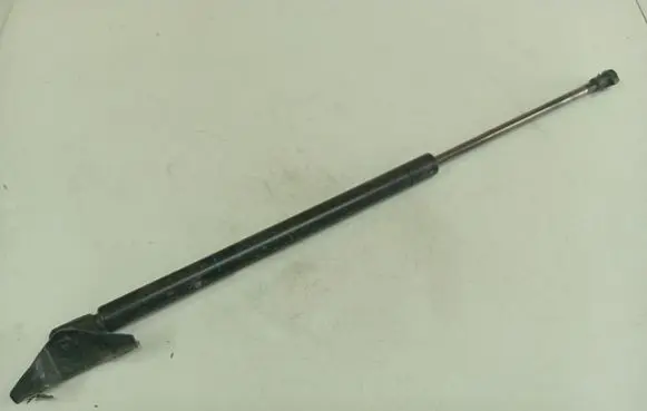 Toyota Corolla E120 E130 Tailgate/trunk strut/damper 6896002030