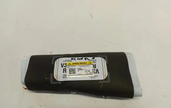 Volvo XC40 Seat airbag 32288538