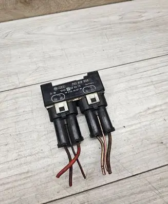 Volkswagen Transporter - Caravelle T4 Coolant fan relay 701919506 899978