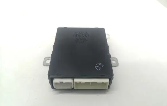 Lexus GS 300 400 430 Door control unit/module 8922430010 1233006062
