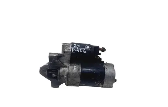 Peugeot 406 Starter motor M001T80081 0631