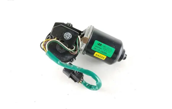 Hyundai Santa Fe Wiper motor 9811026200