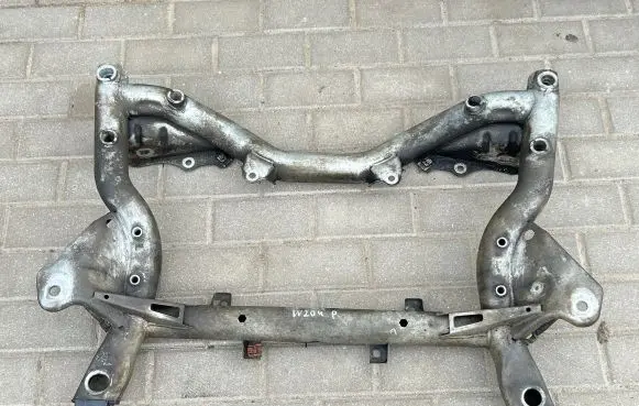Mercedes-Benz C W204 Front subframe