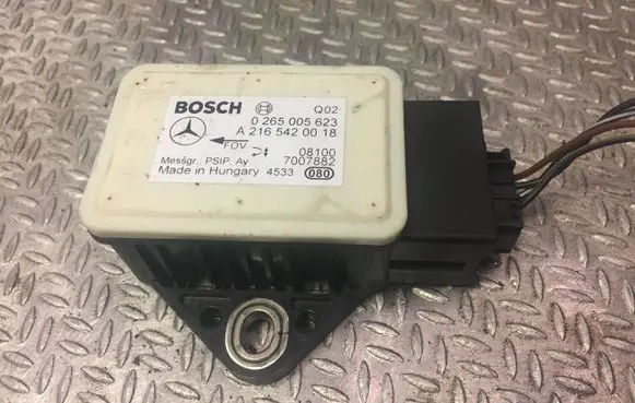 Mercedes-Benz A W169 Yaw turn rate sensor 2165420018 A2165420018