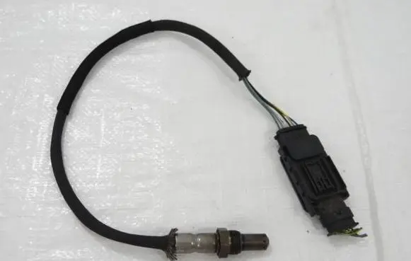 Opel Combo E Lambda probe sensor 9816276480