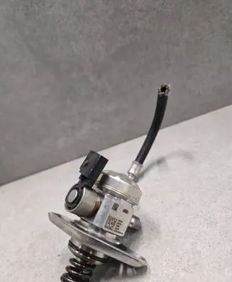 Ford Fiesta Fuel injection high pressure pump HX7G9D376AA