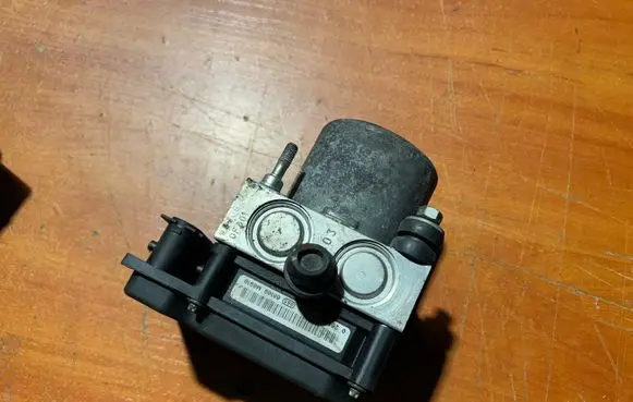 Nissan Almera N16 ABS Pump 0265800330 0265231415 68109M0910