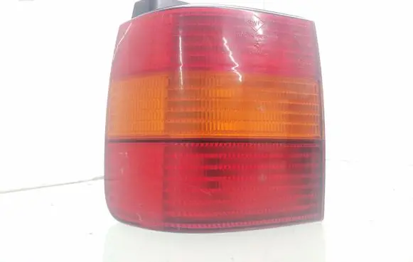 Volkswagen PASSAT B4 Rear/tail lights 3A9945111 3A9945257