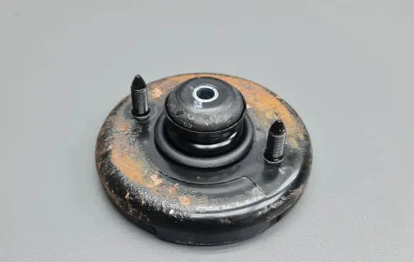 Honda Accord Coil spring/strut mount 