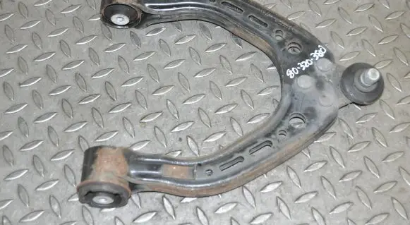 Tesla Model S Front lower control arm/wishbone 104396500A