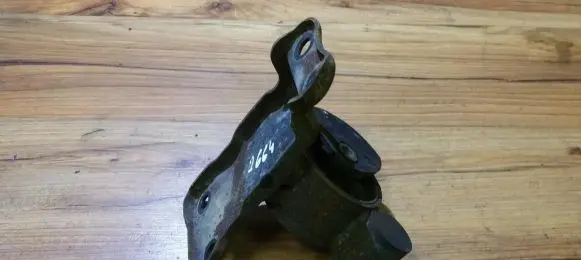 Mitsubishi Colt Engine mount bracket MR171905