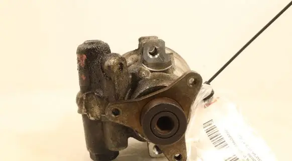Renault Laguna III Power steering pump 8200374085