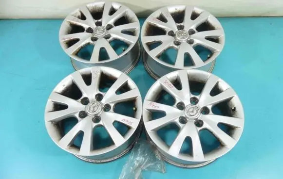 R16 alloy rim