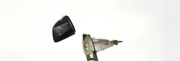 Volkswagen Golf VI Front door lock (next to the handle) 1K8837880