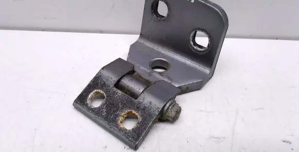 BMW X3 E83 Rear door upper hinge 3402820