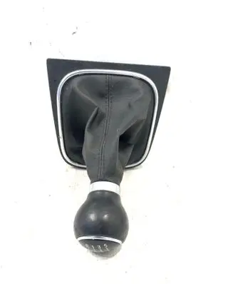 Volkswagen Golf V Gear shifter/selector 1K0711113BK