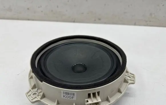 KIA Niro Front door speaker