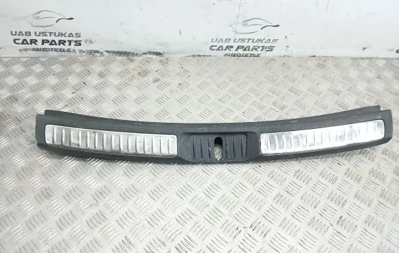Toyota Avensis T270 Trunk/boot sill cover protection 6942205010
