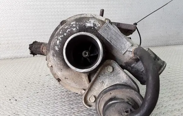 KIA Carnival Turbo 0K551137000