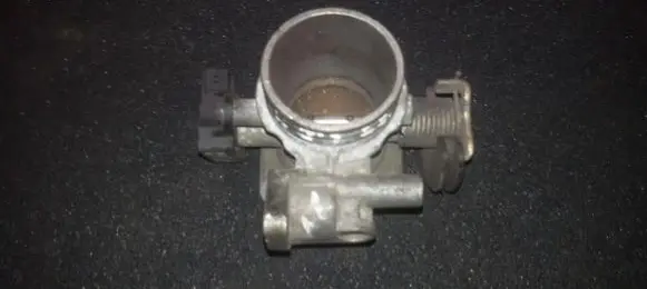 Renault Megane I Throttle valve 7700861679j