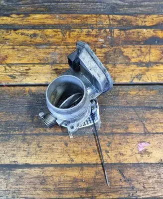BMW 3 F30 F35 F31 Throttle valve 7804373 B92801408